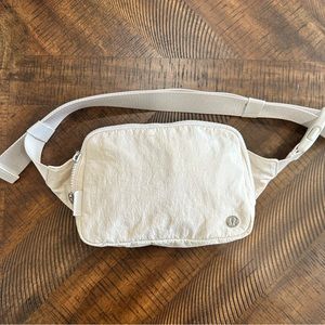Lululemon Opal Belt Bag
